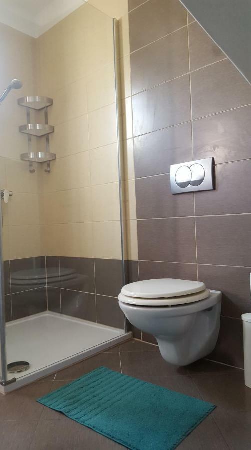 Dora Hotell Njivice Exteriör bild